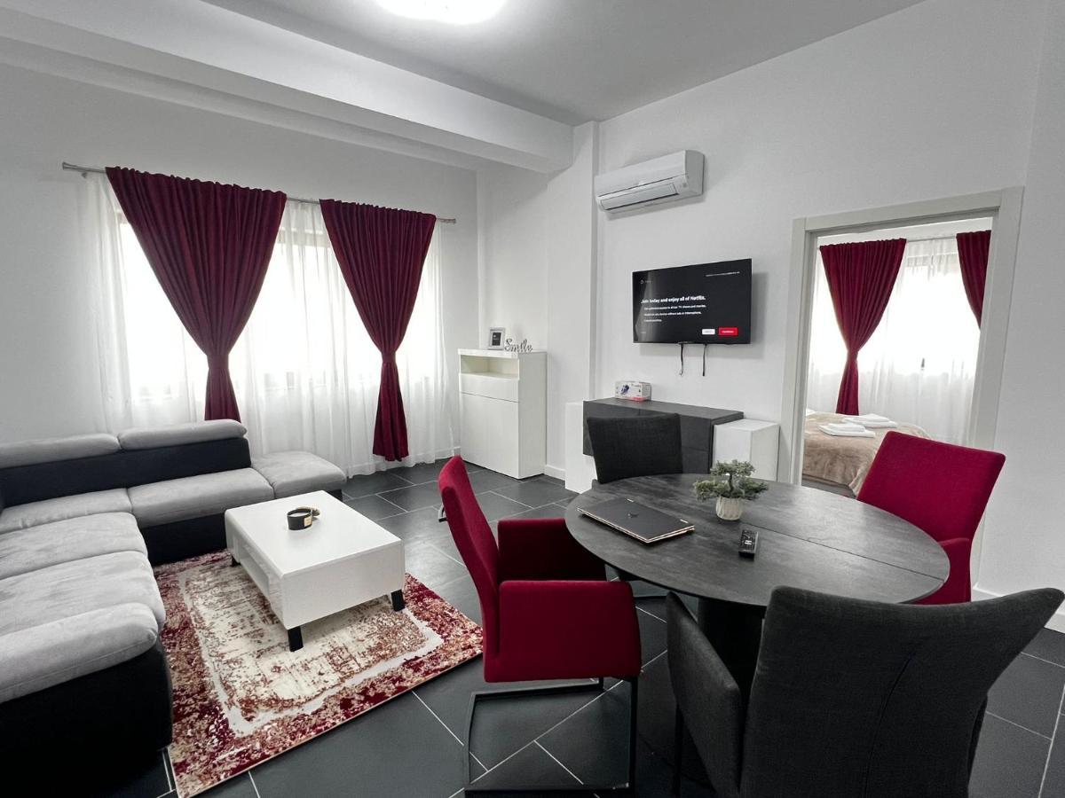 Cozy Aparthotel - Central City Suceava Exterior foto