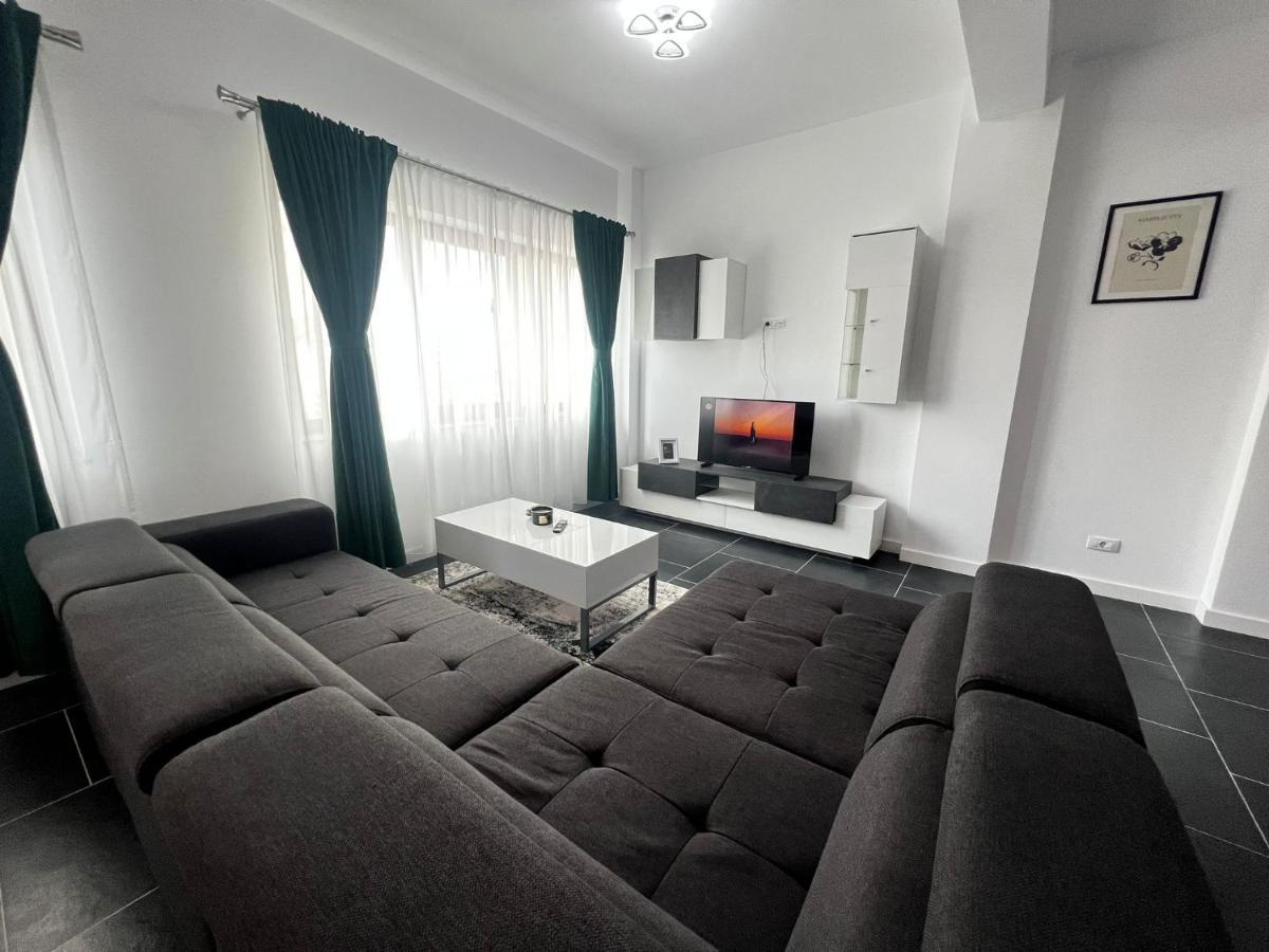 Cozy Aparthotel - Central City Suceava Exterior foto